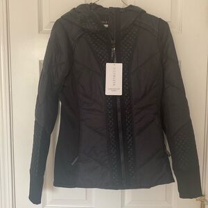 NWT. Athleta Rock Ridge Primaloft Jacket